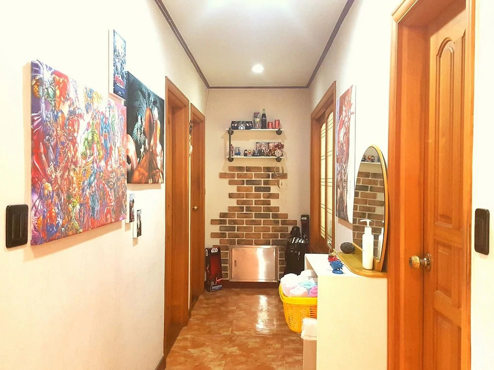 Captain Jeju Guesthouse Hostel