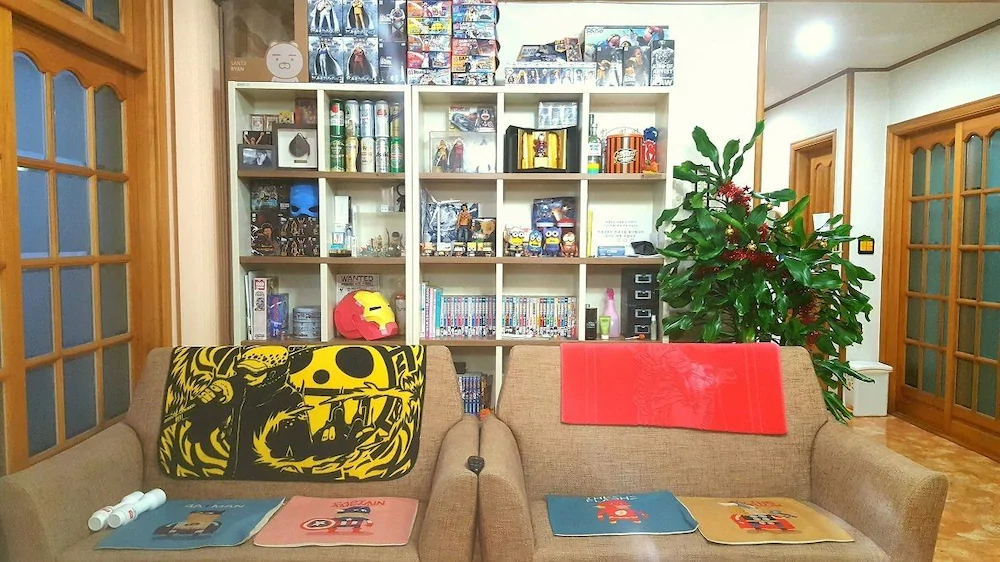 Captain Jeju Guesthouse Hostel
