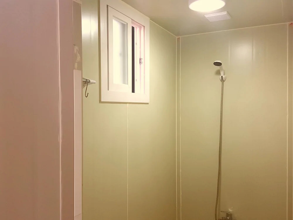 Captain Jeju Guesthouse Hostel