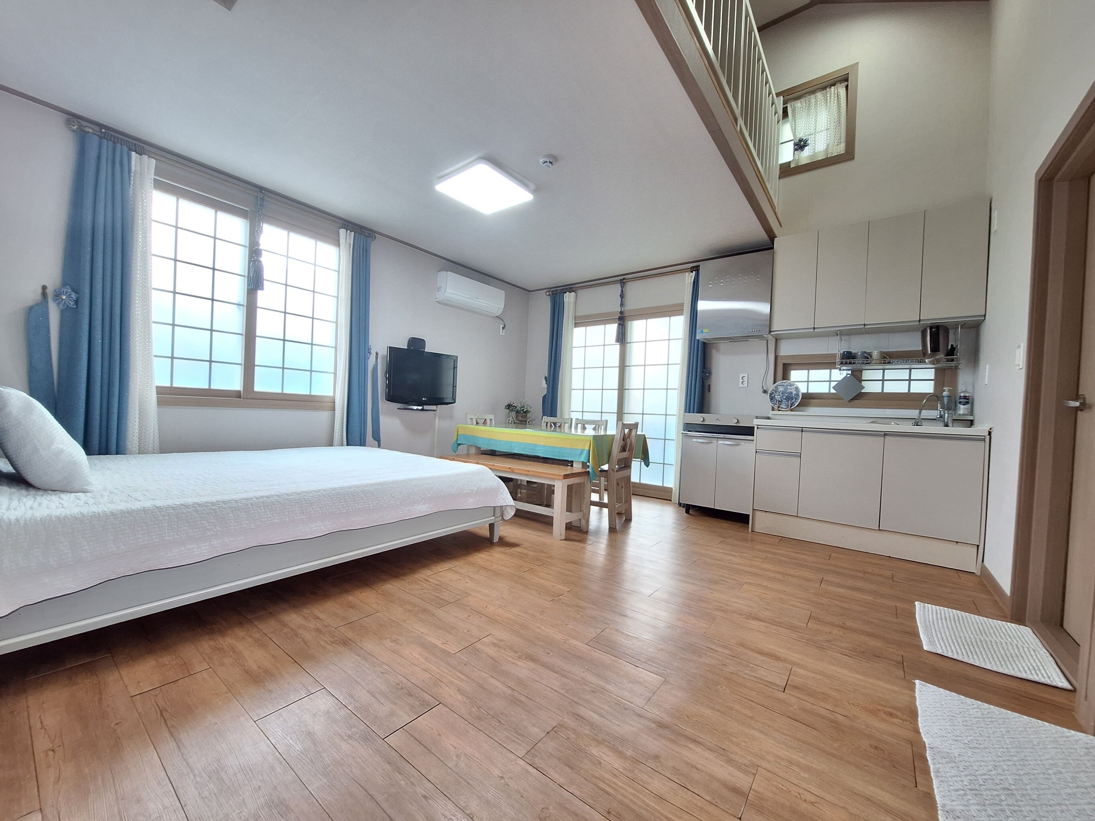 Casa Linda Guesthouse