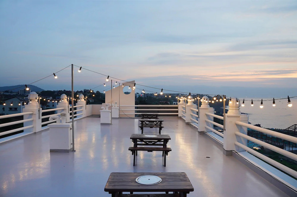 Cocoon Hotel