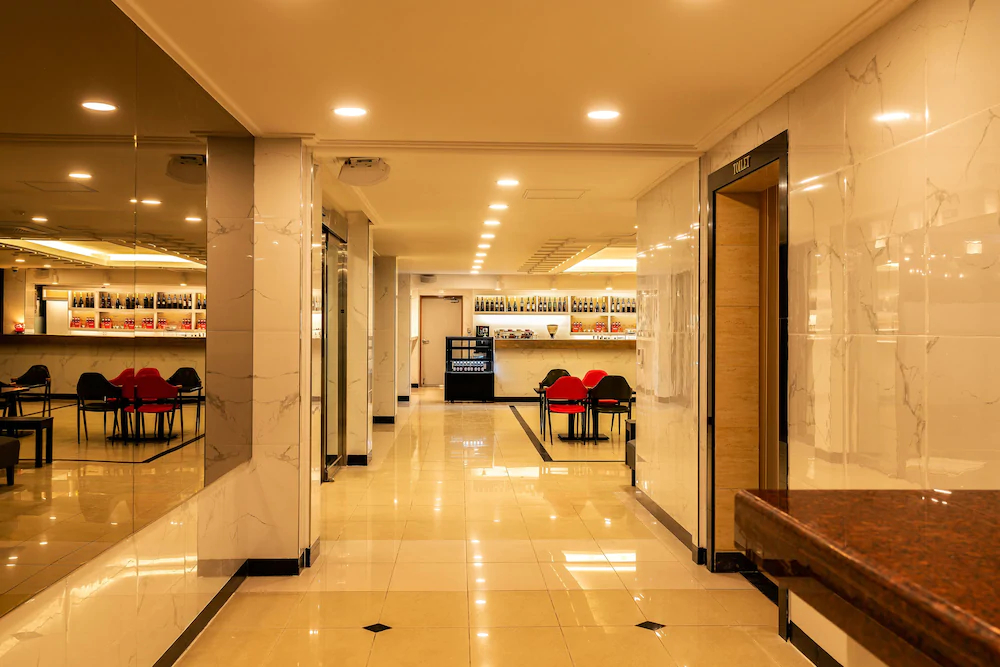 Cocoon Hotel