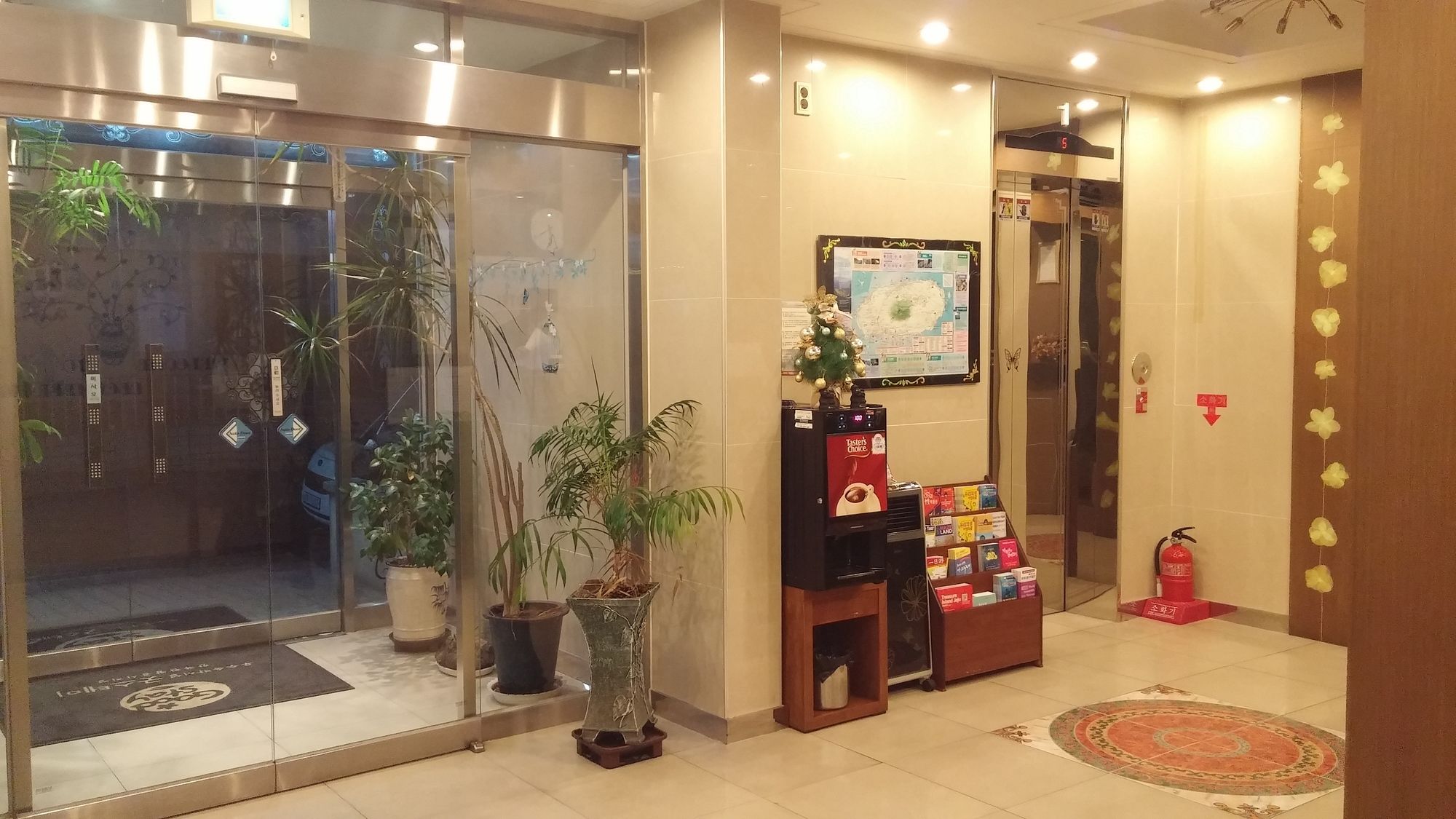 December Hotel
