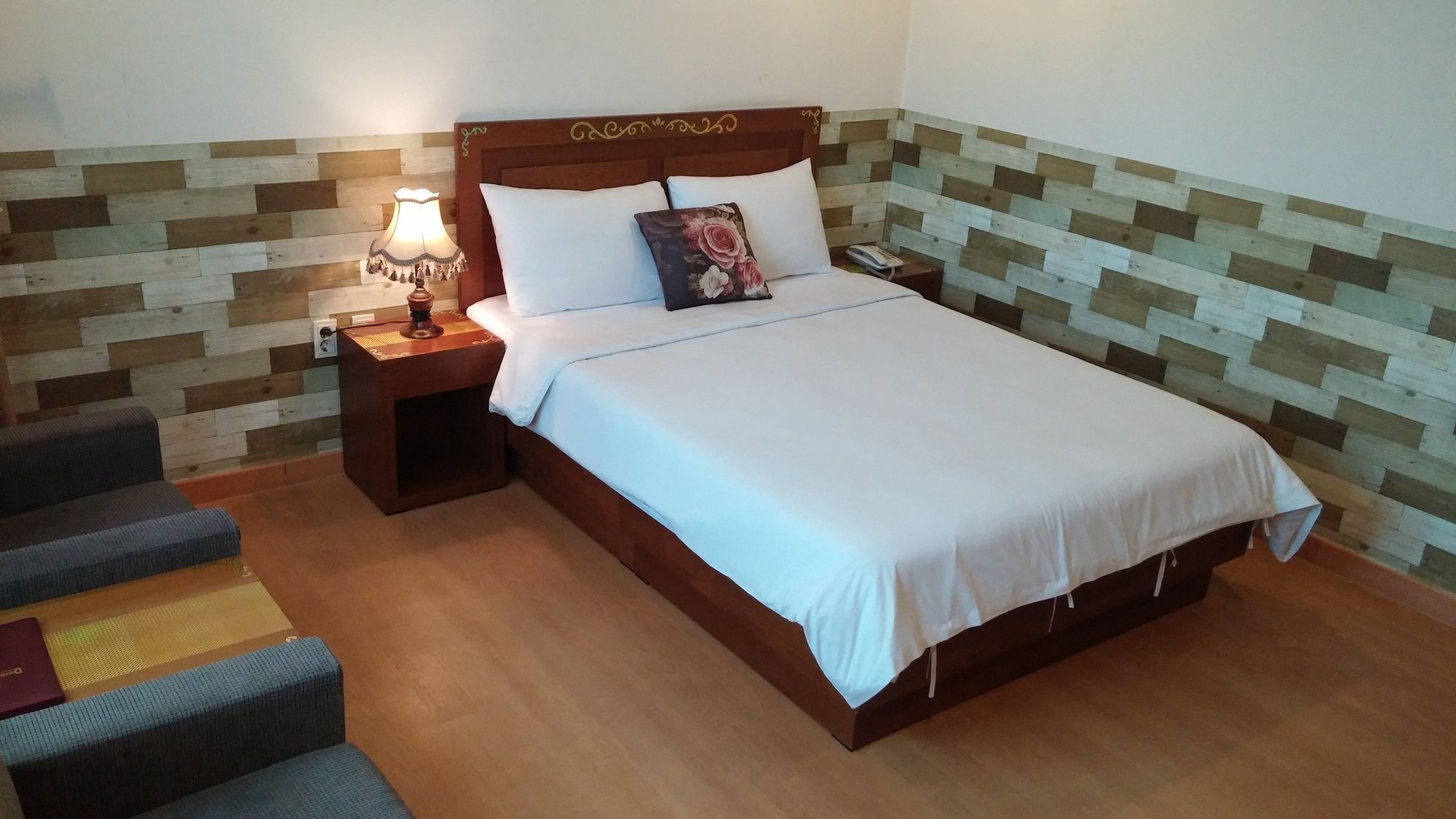 December Hotel