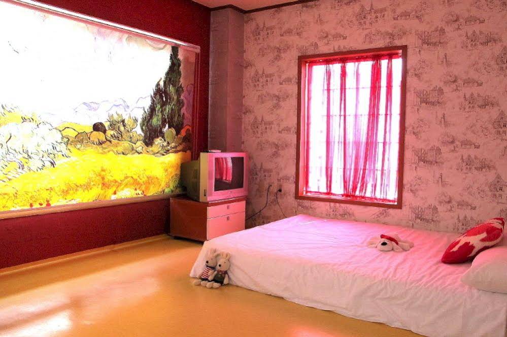 Degabeach Pension