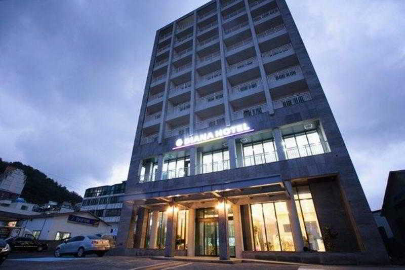 Sims Hotel