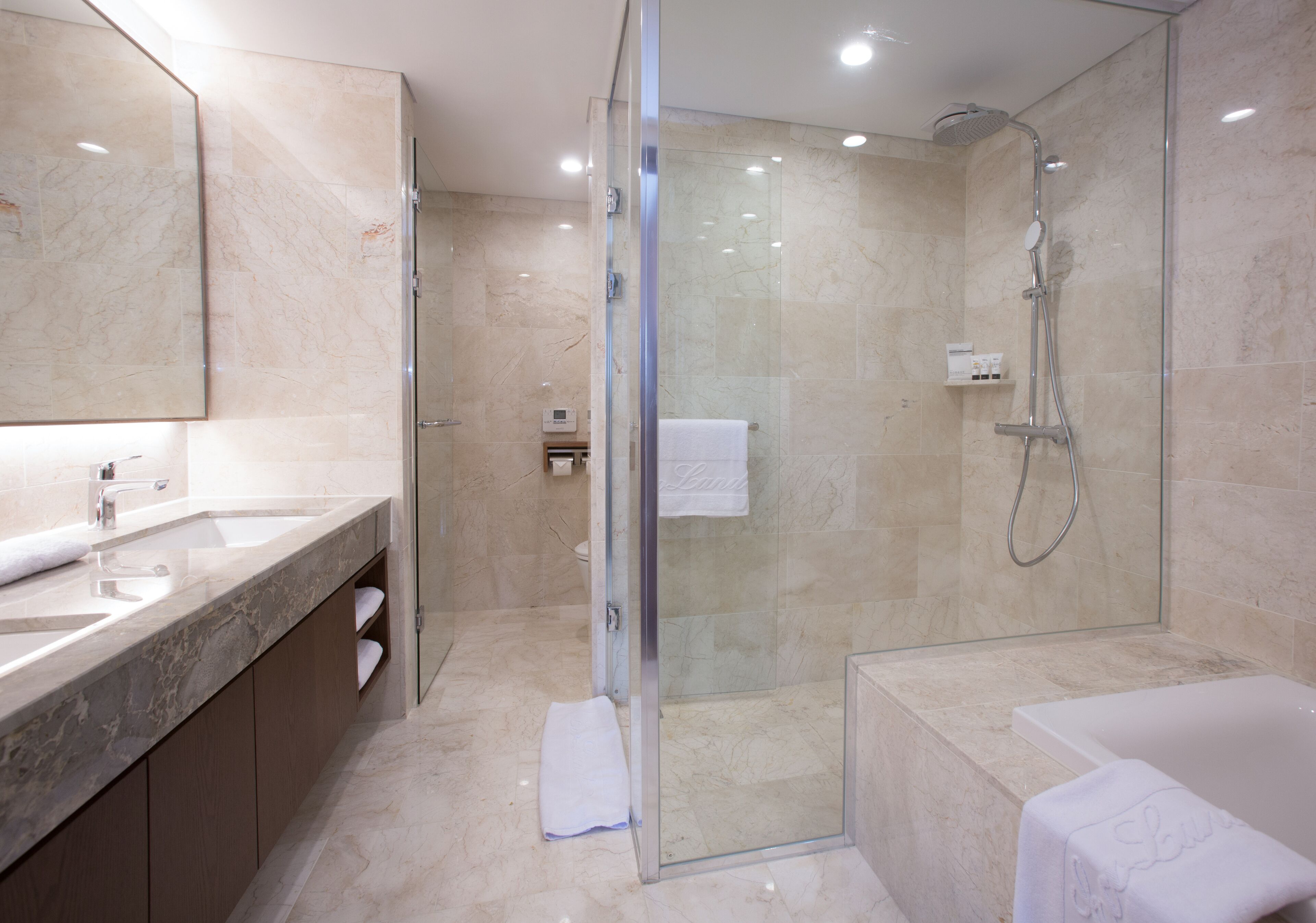 Ecoland Hotel