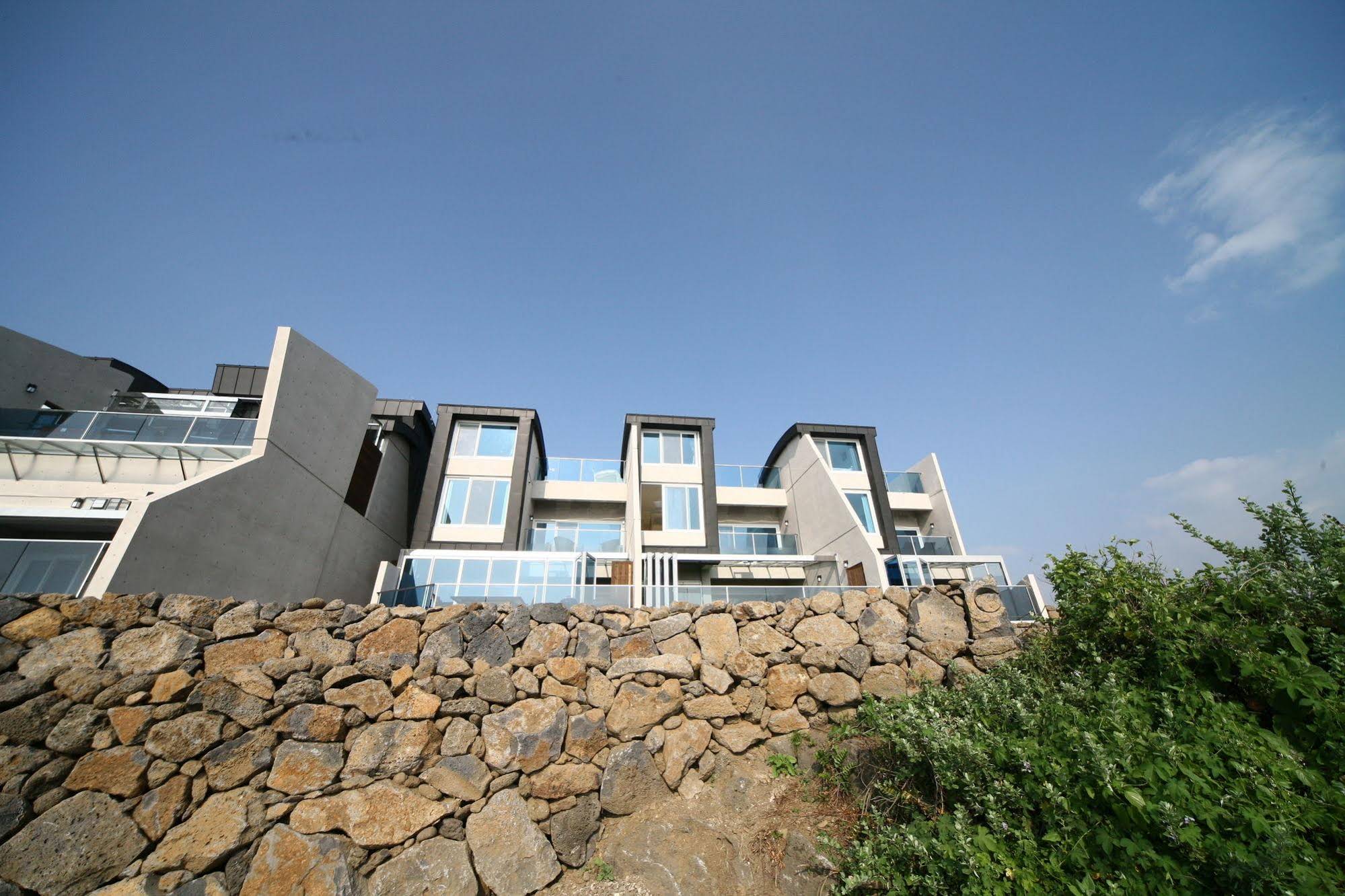 Hi Class Jeju