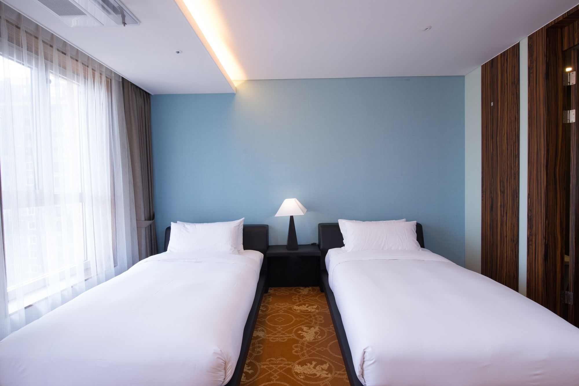 Hotel Leo