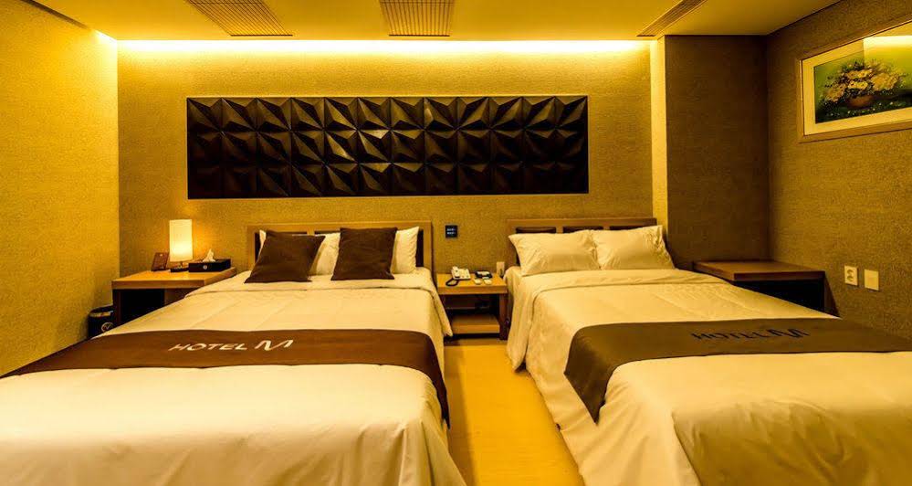 Hotel M