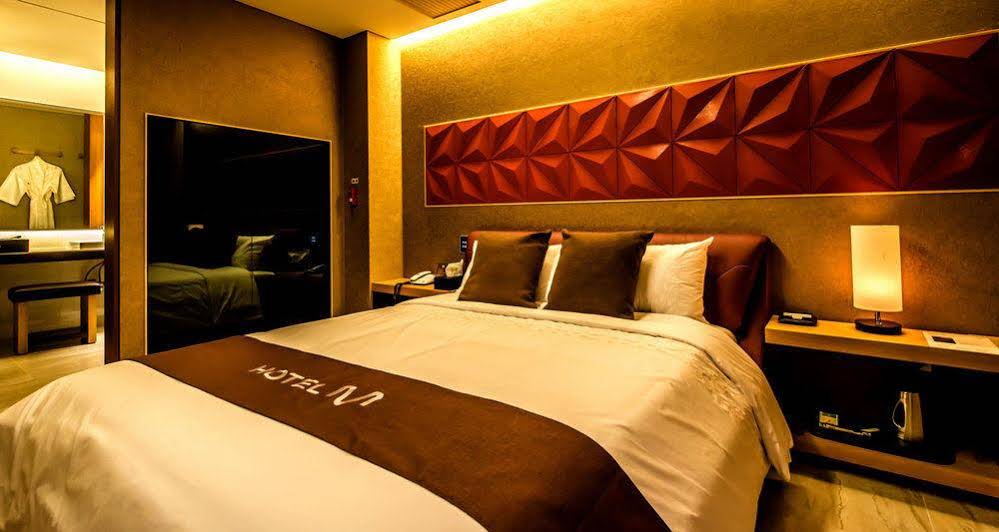 Hotel M