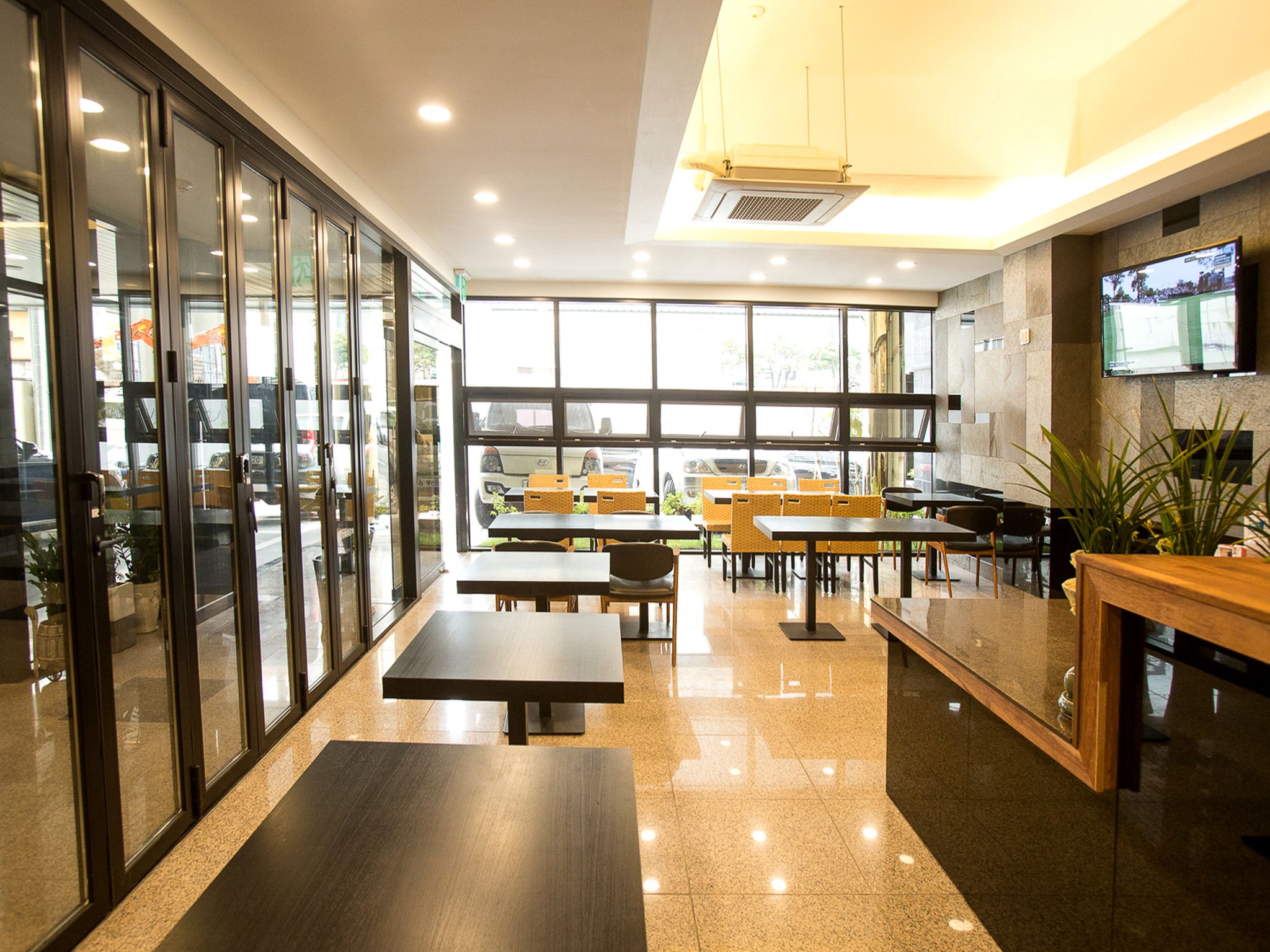 Hotel Major 2
