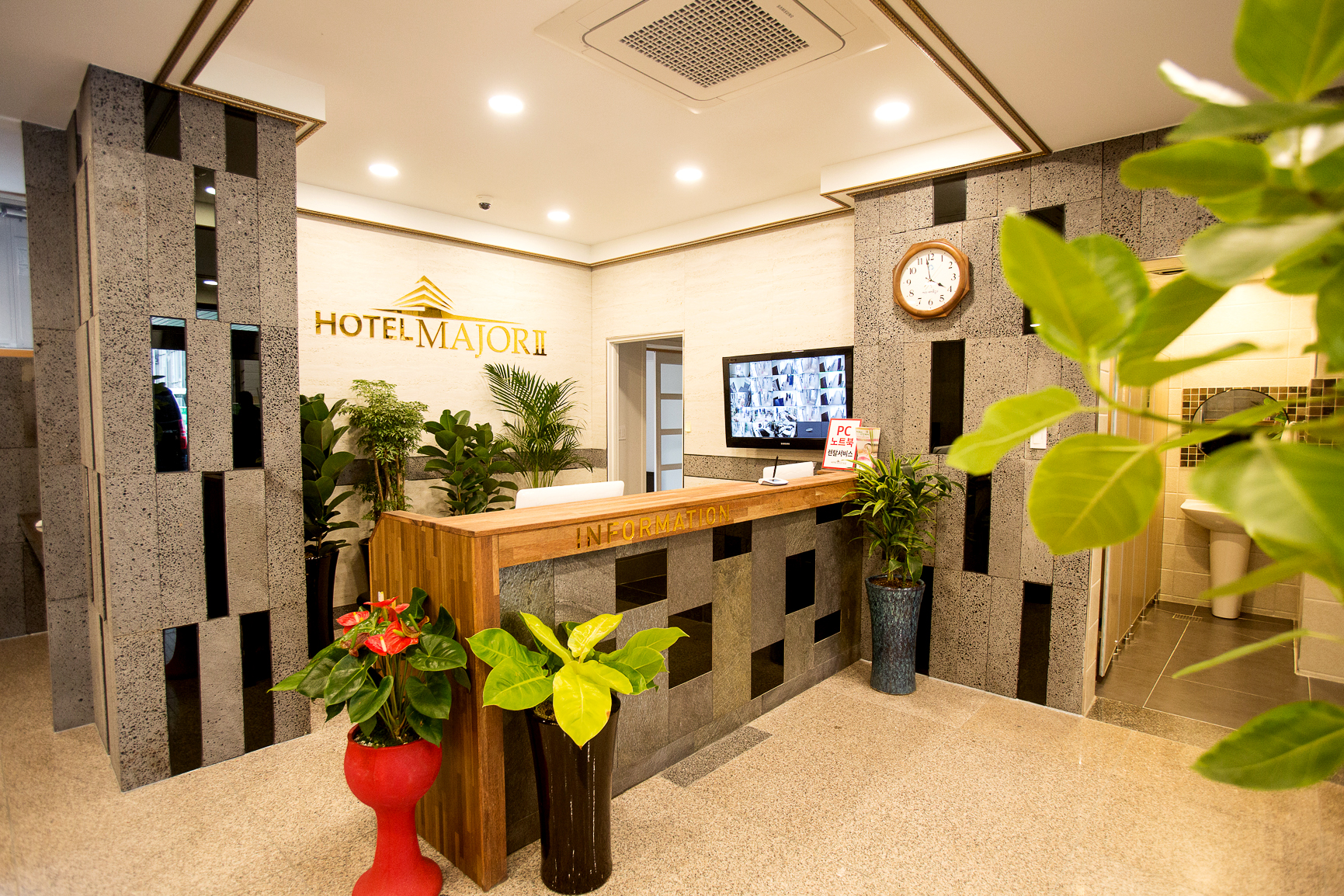 Hotel Major 2