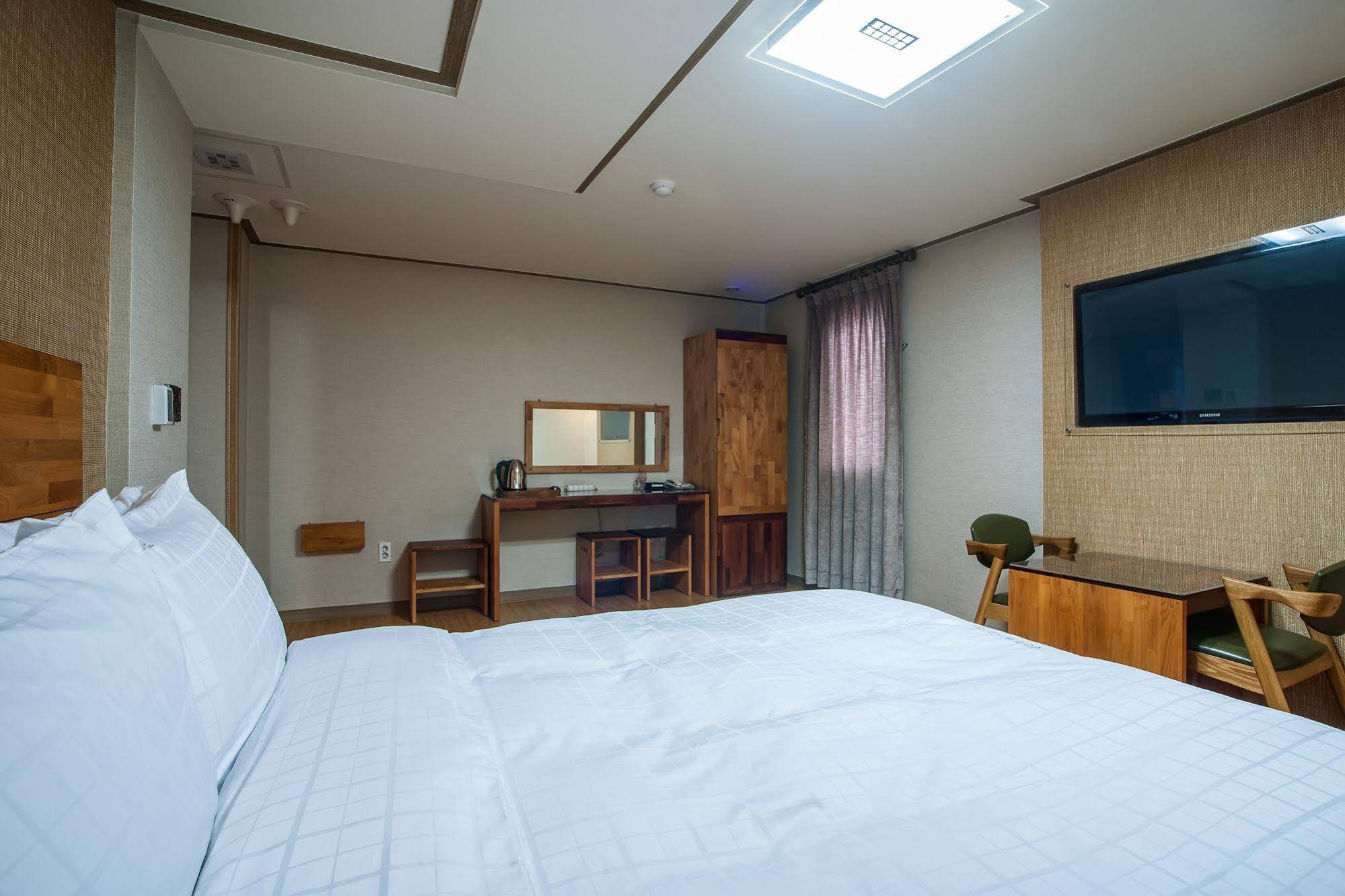Hotel Maple