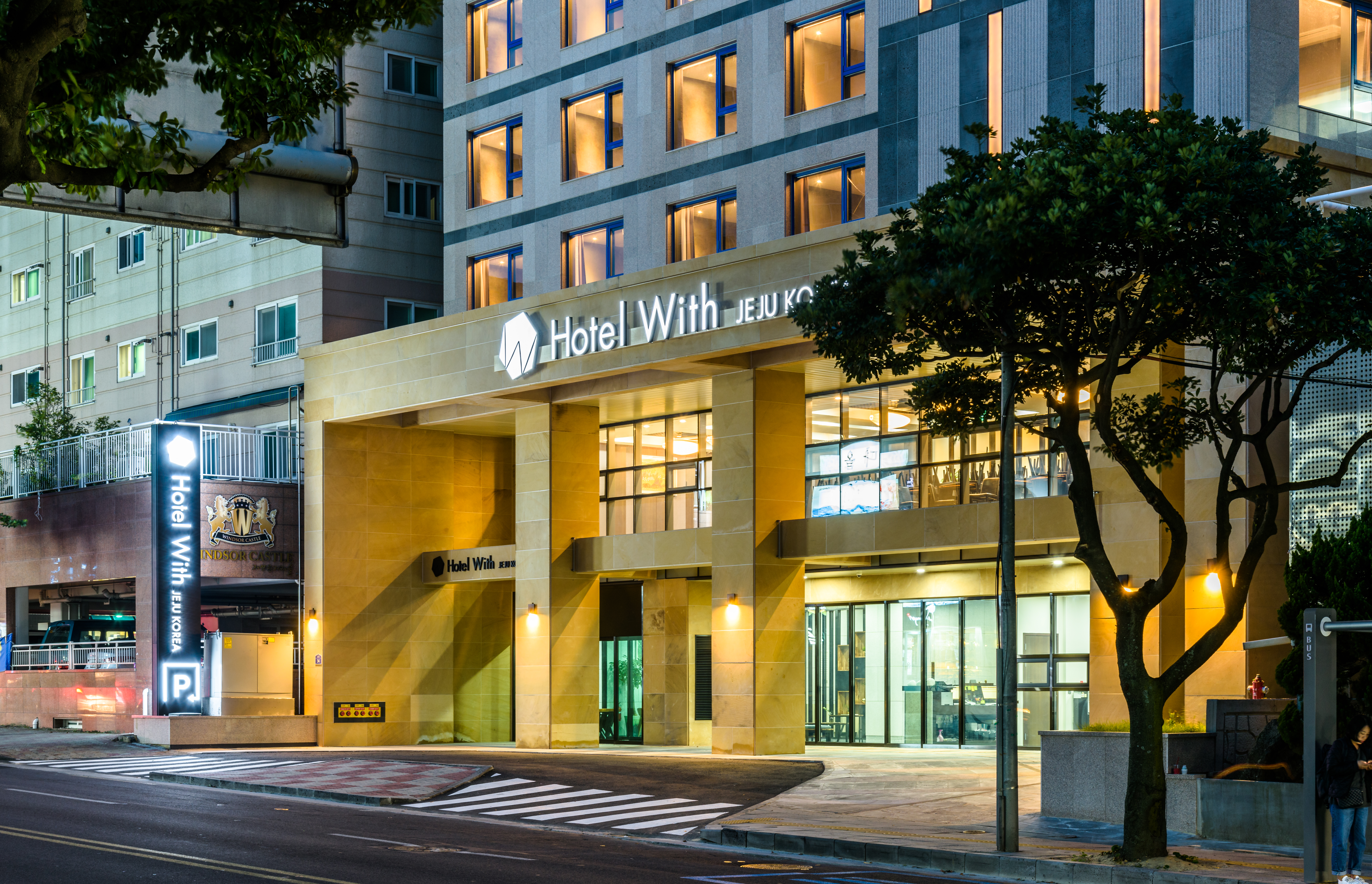 Hotel With Jeju