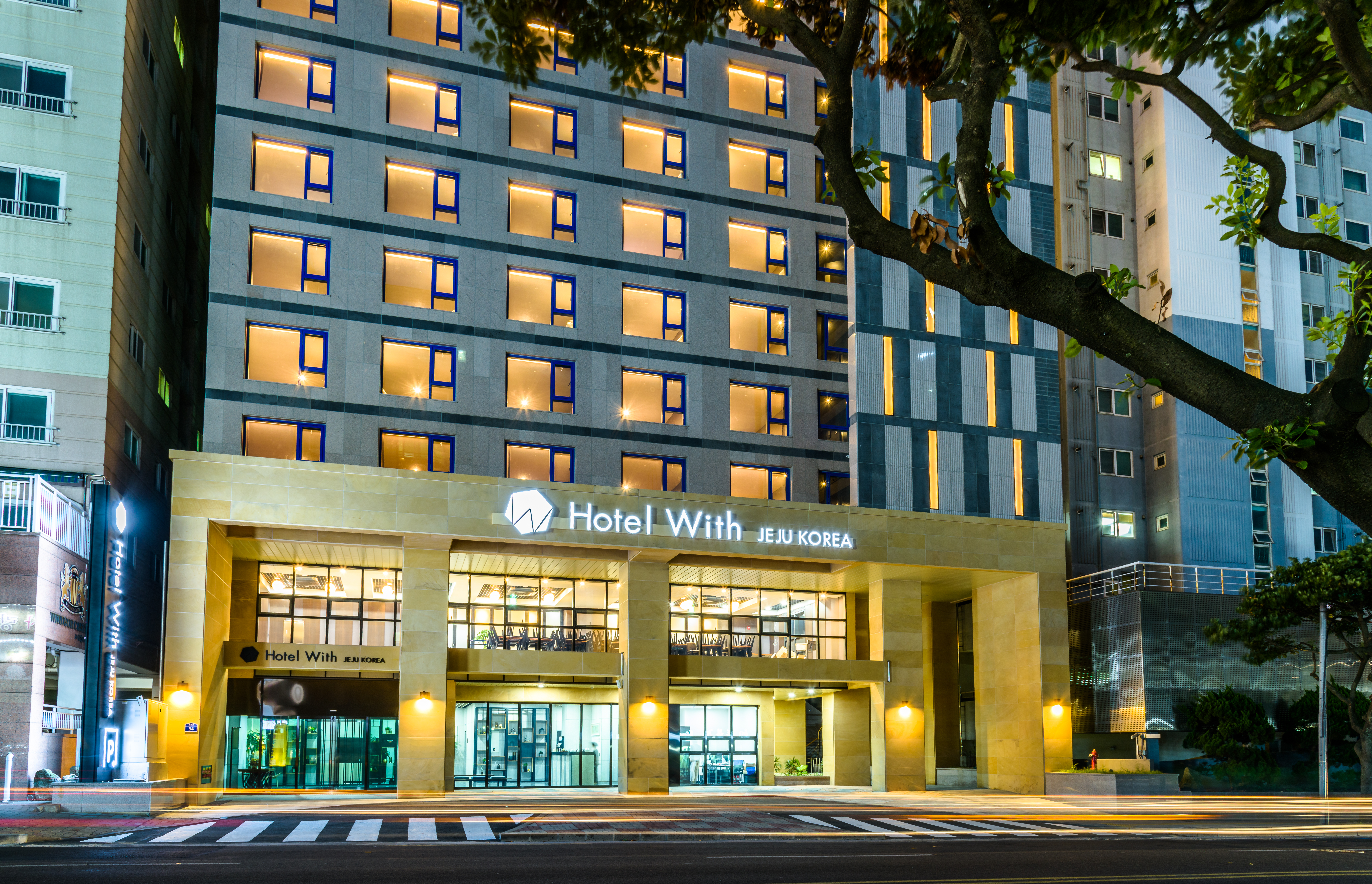Hotel With Jeju