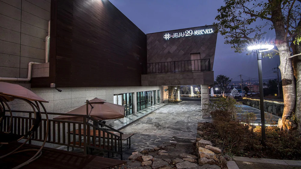 Jeju 29 Pool Villa