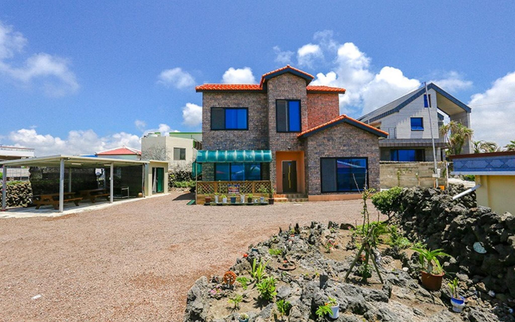 Jeju Badangnoeul Pension