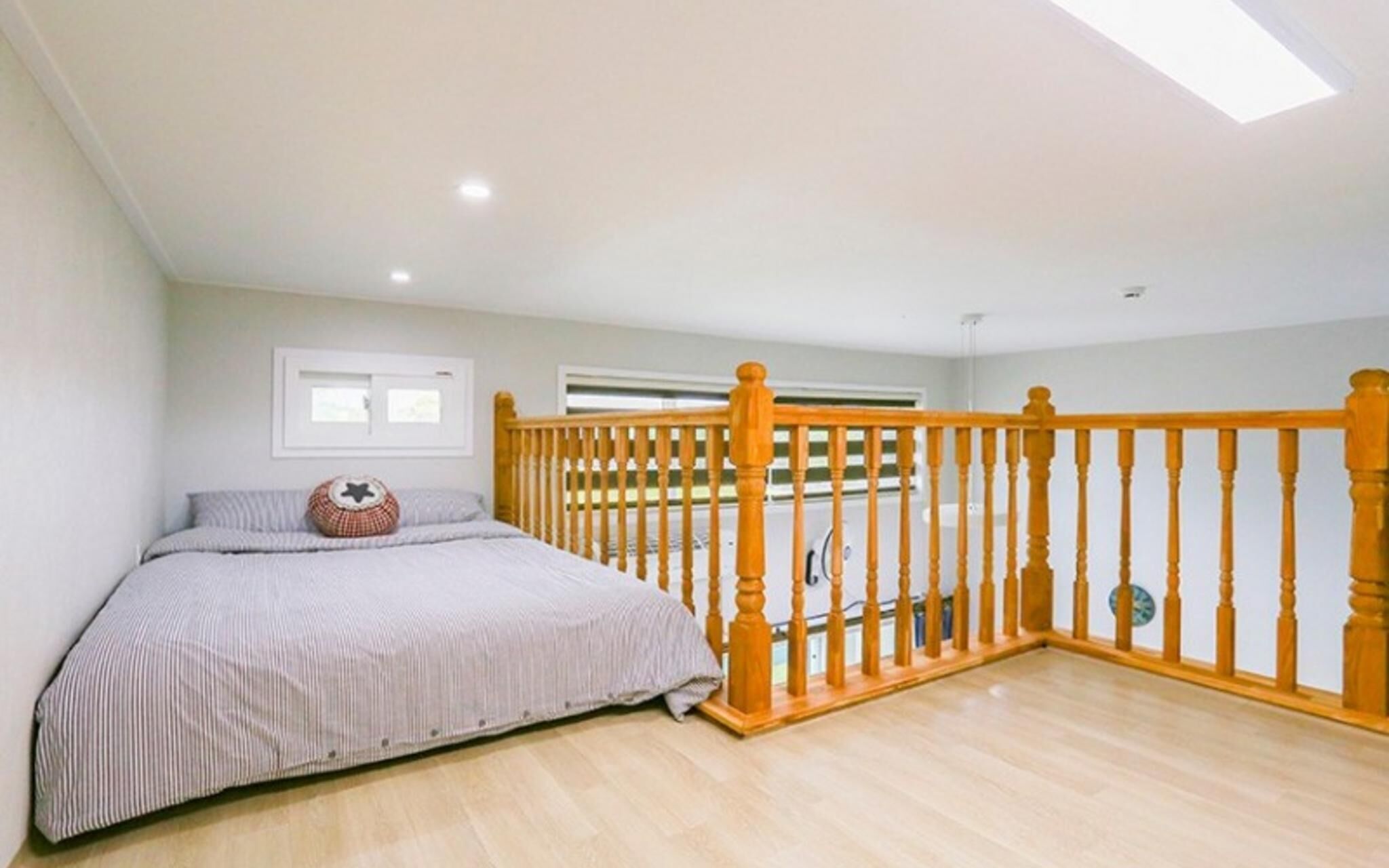 Jeju Bandi House Pension