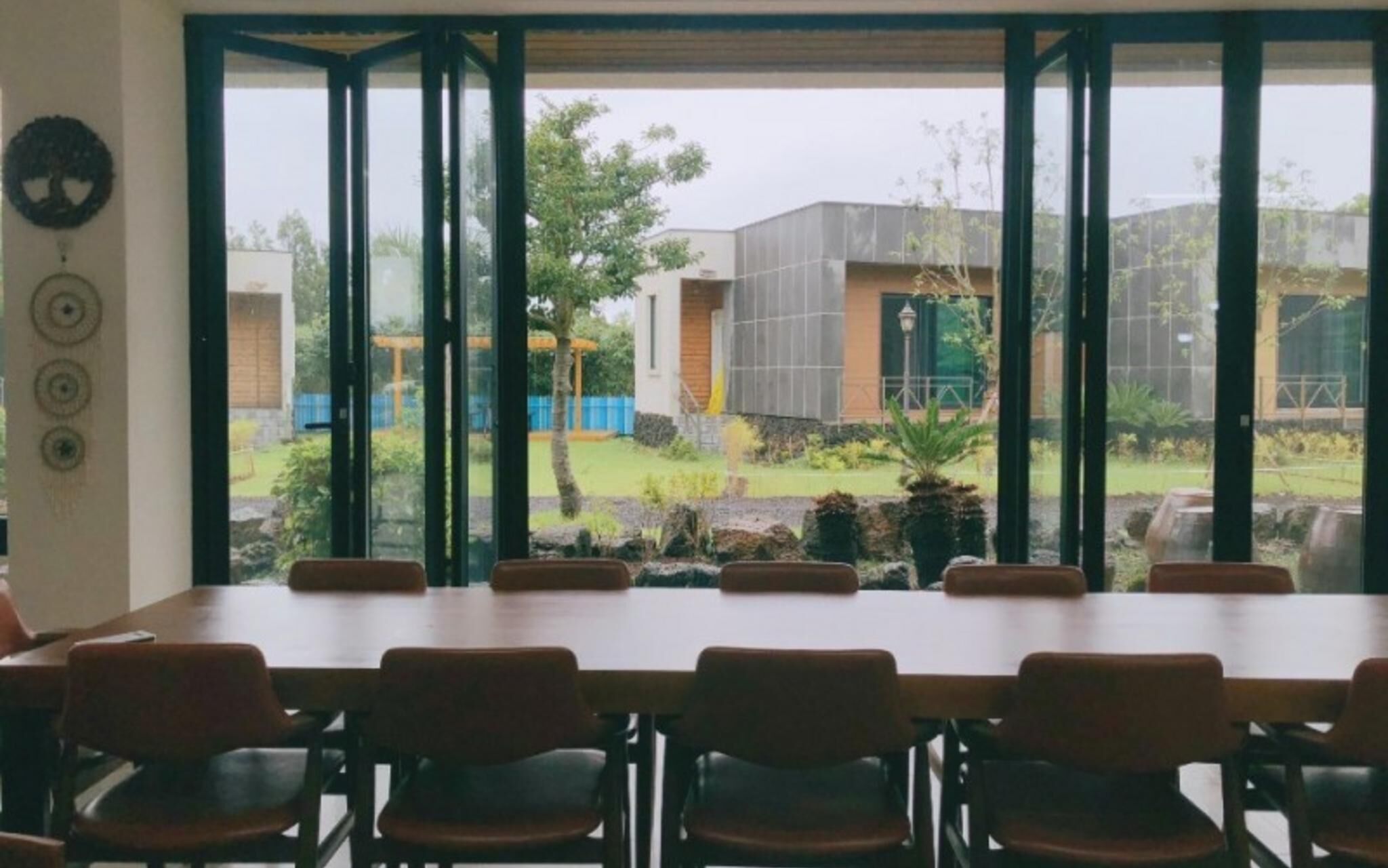 Jeju Camp Harris Spa Pension