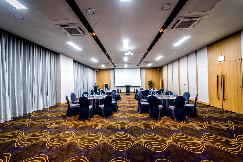 Jeju Central City Hotel