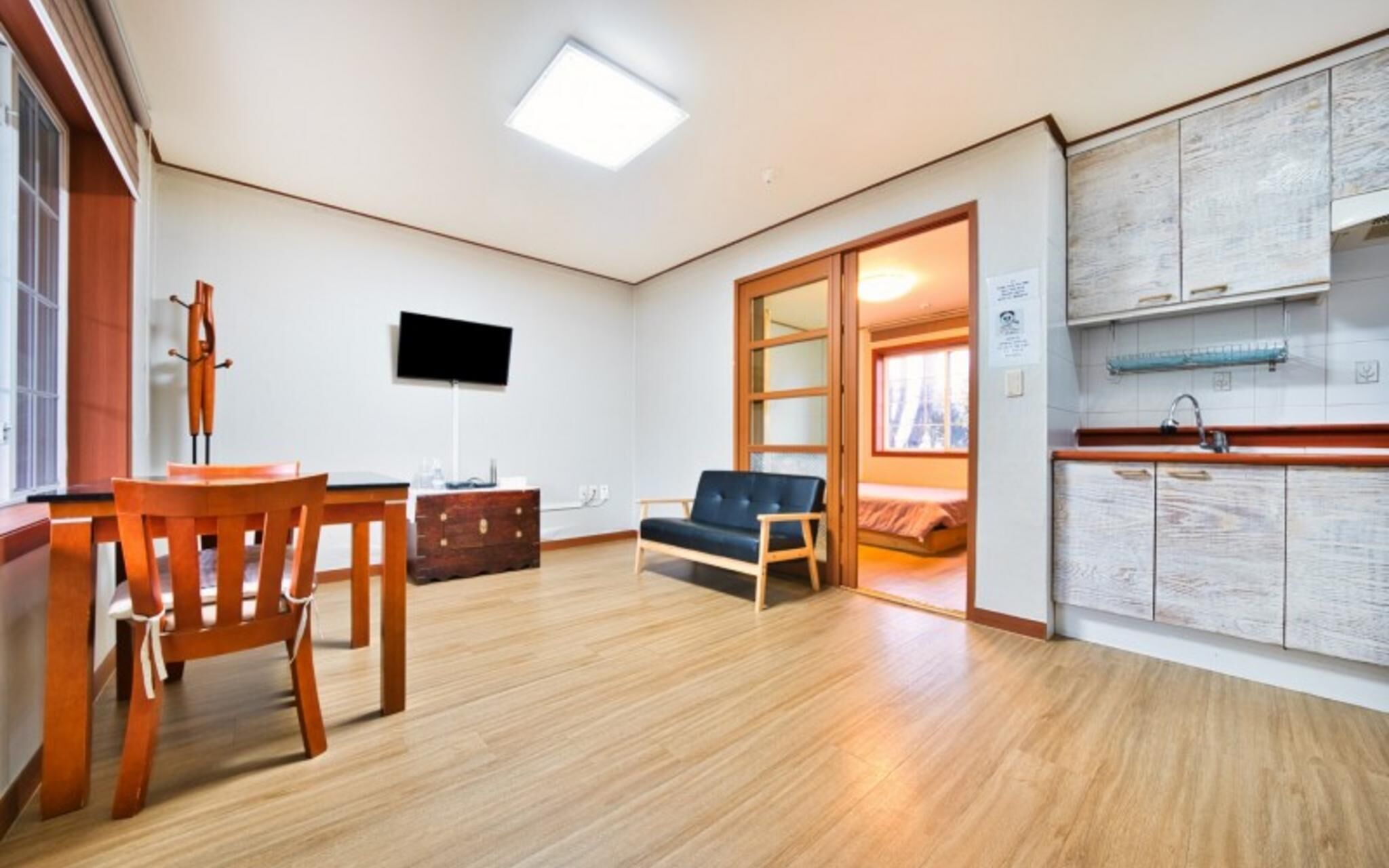 Jeju Daeheul Chalet Pension