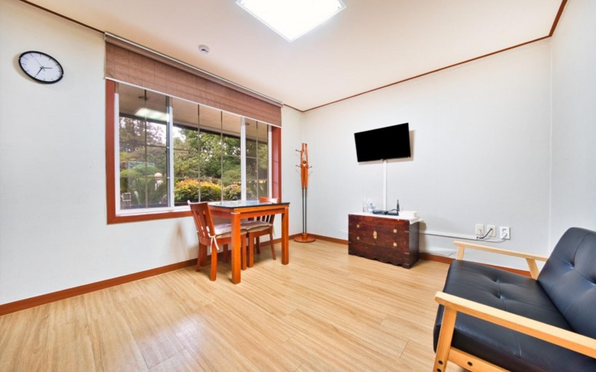Jeju Daeheul Chalet Pension