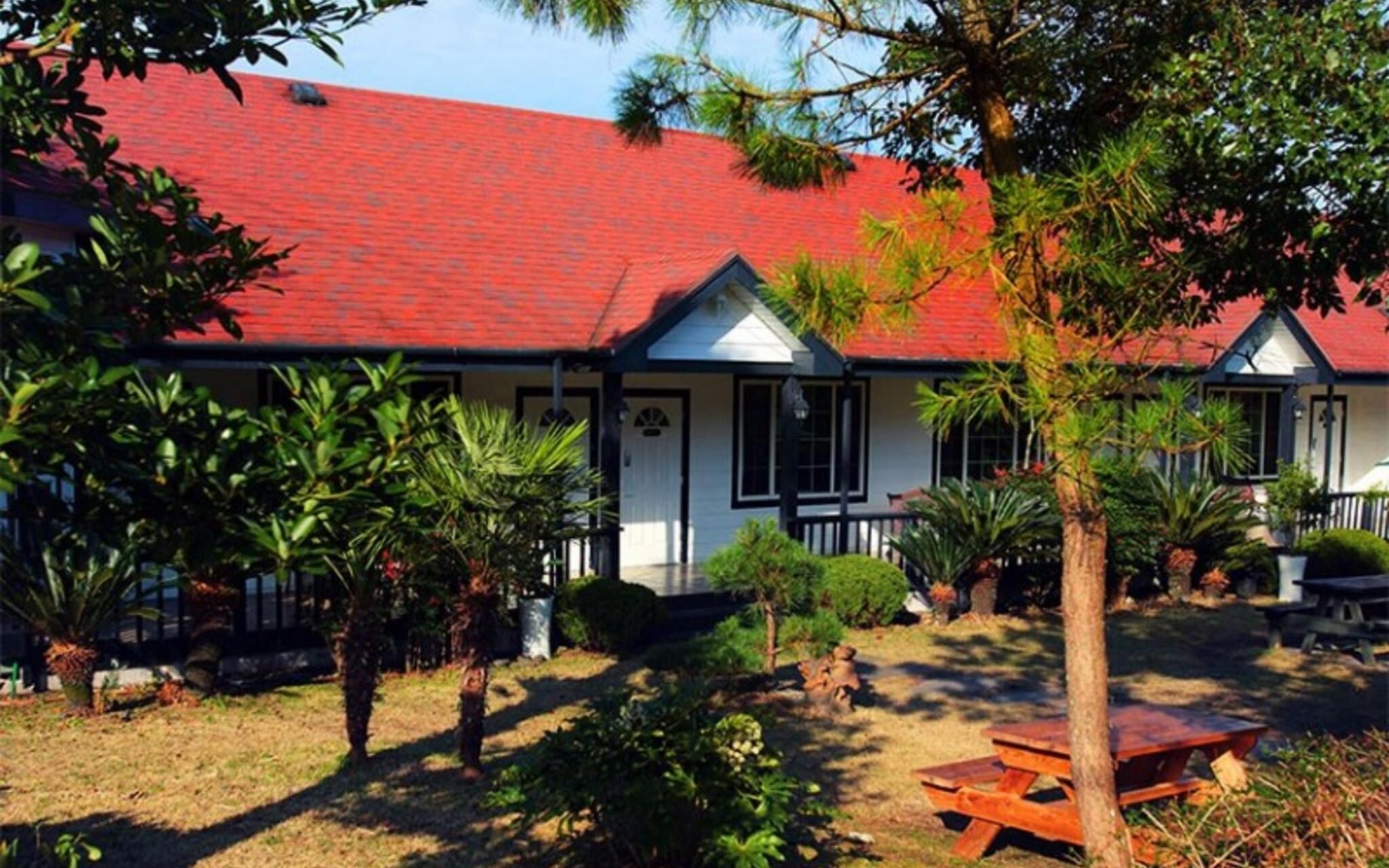 Jeju Daeheul Chalet Pension