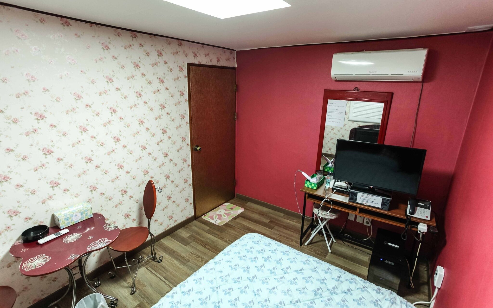 Jeju Donggung Motel
