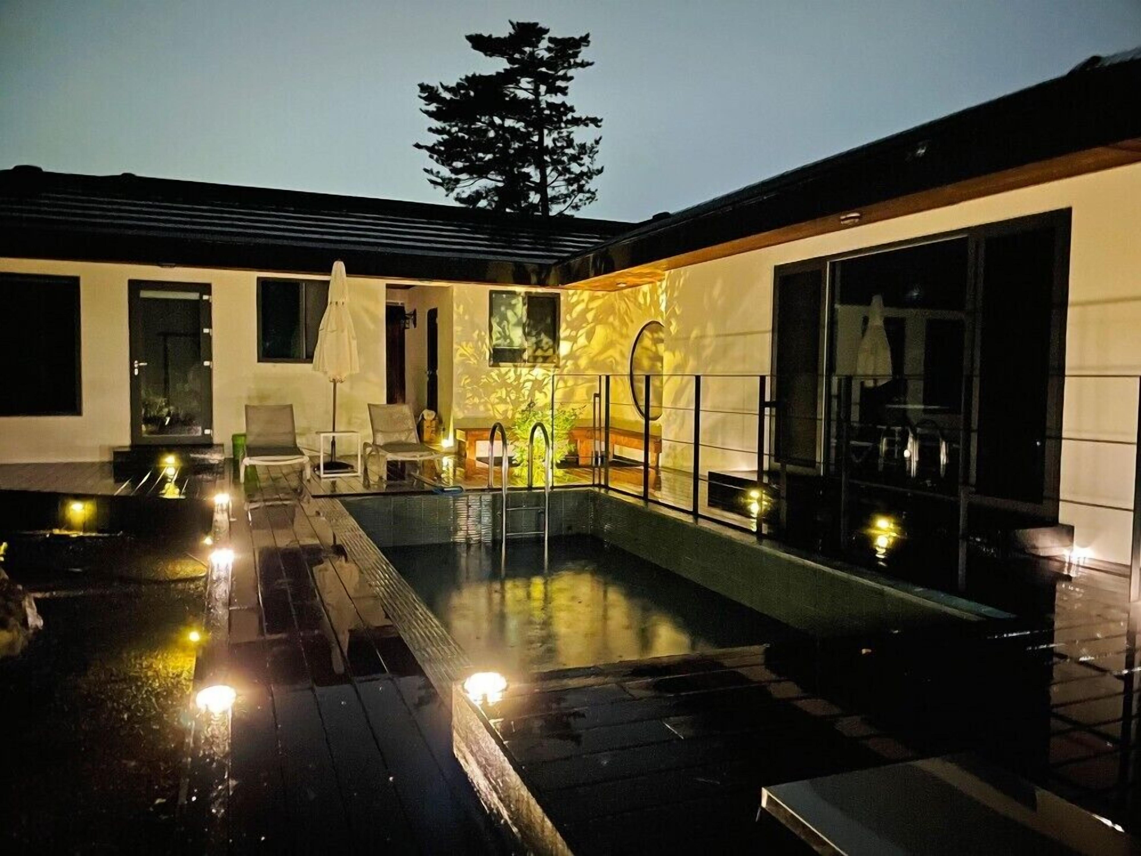 Jeju E Kyung