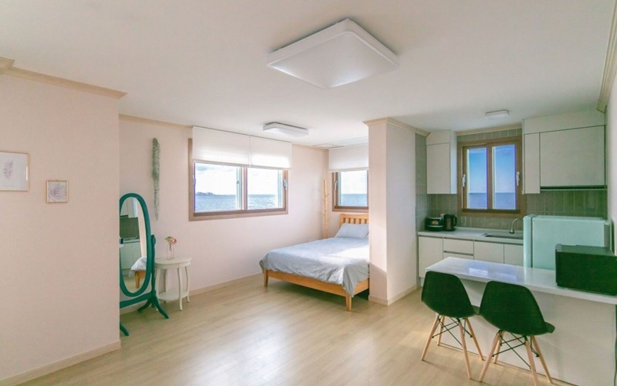 Jeju Hello Sea Pension