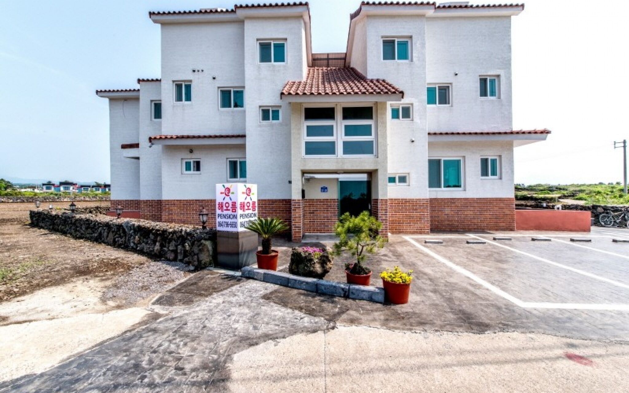 Jeju Hyeopjae Haeohreum Pension
