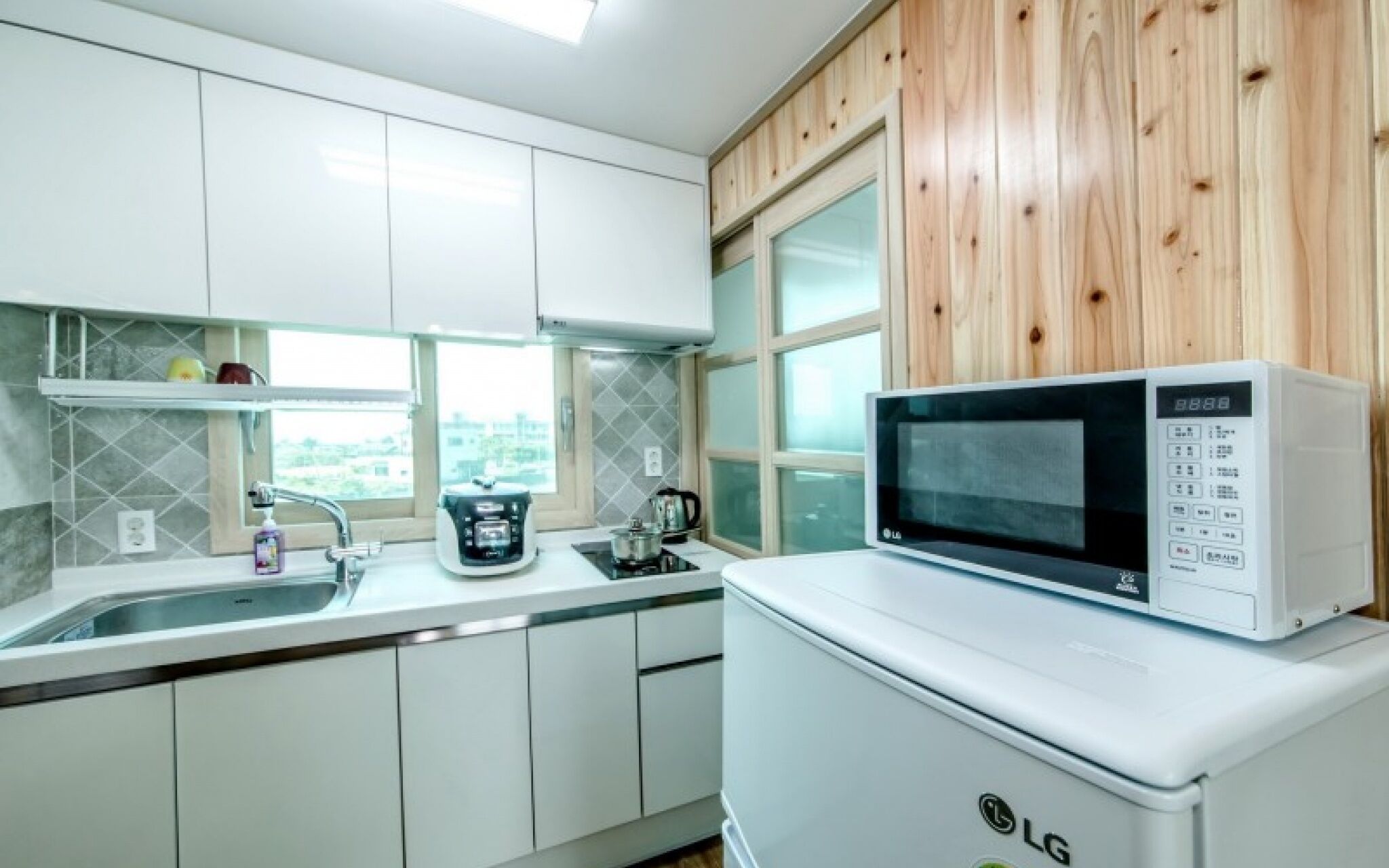 Jeju Hyeopjae Haeohreum Pension