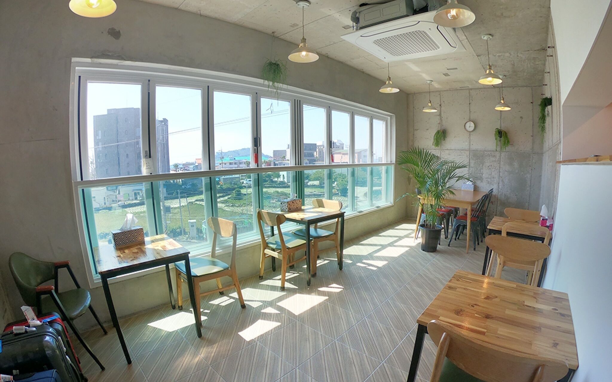 Jeju Hyeopjae Seojjok Guest House