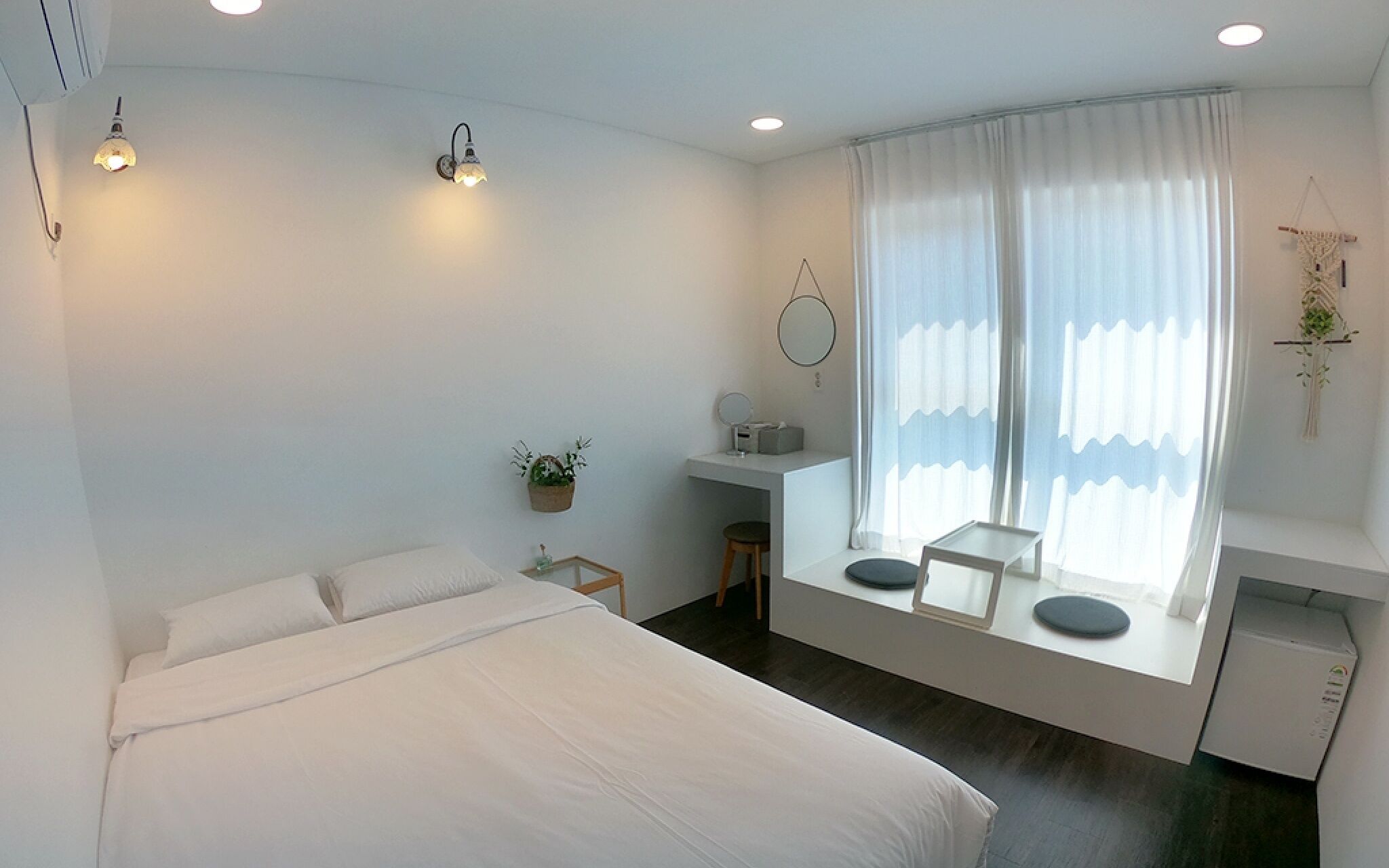 Jeju Hyeopjae Seojjok Guest House