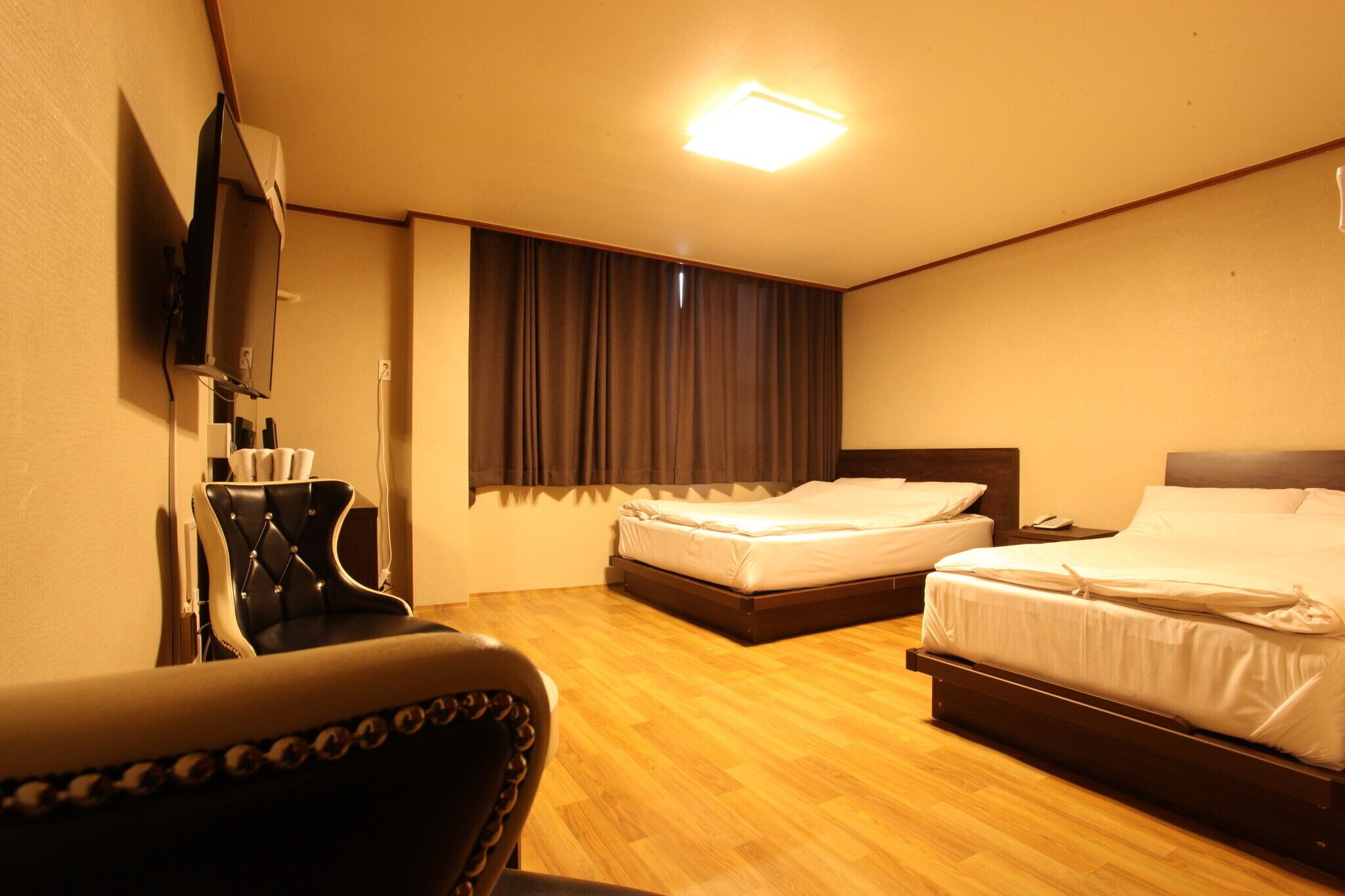 Jeju Jam Hotel