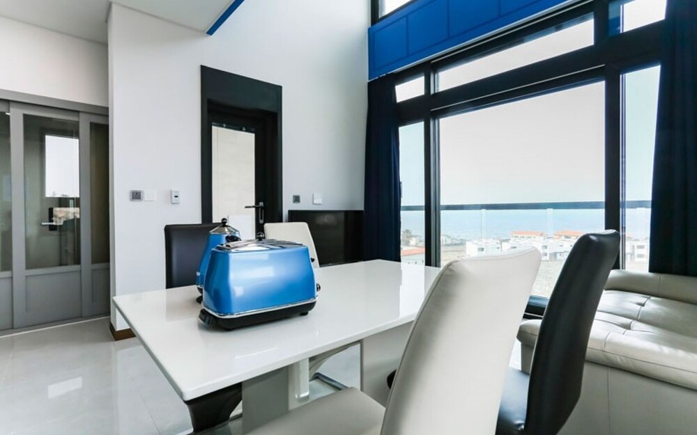 Jeju J Leblanc Pension