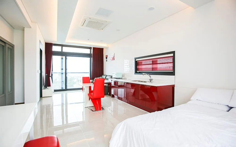 Jeju J Leblanc Pension