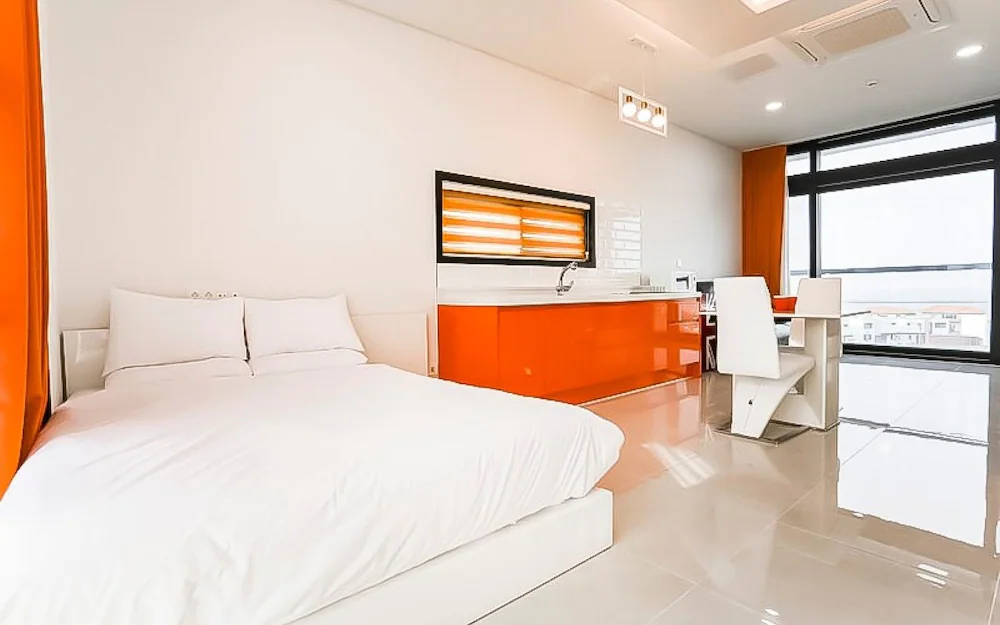 Jeju J Leblanc Pension