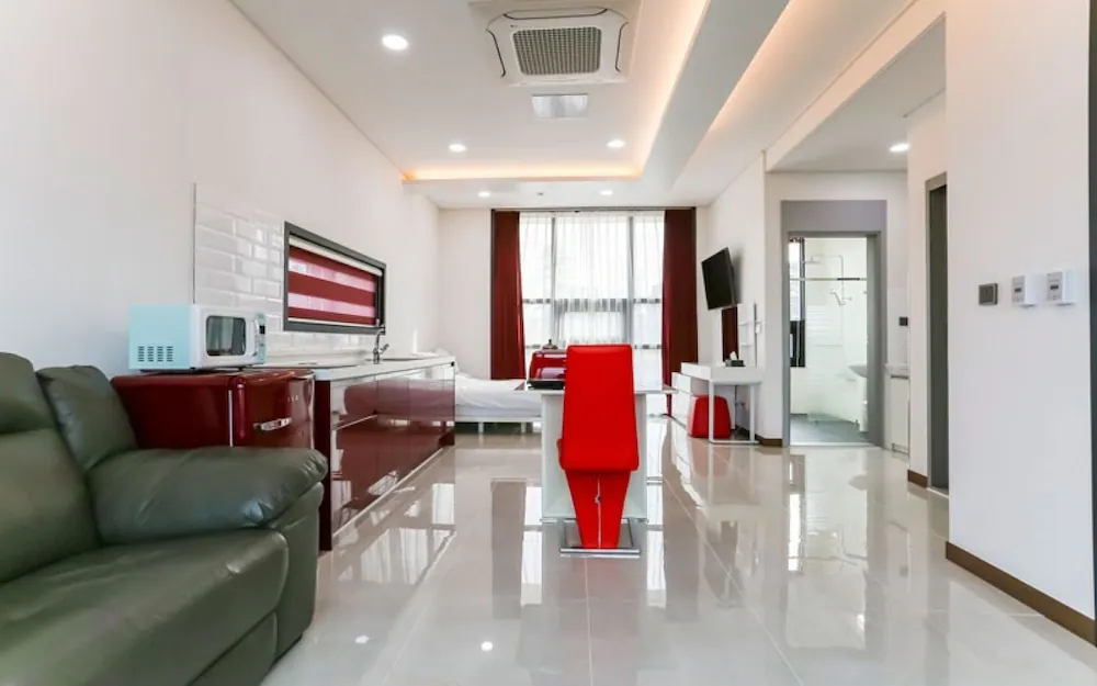 Jeju J Leblanc Pension