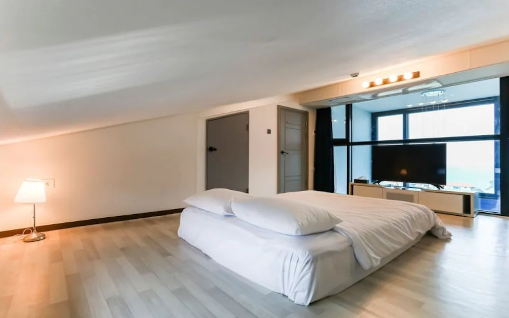 Jeju J Leblanc Pension