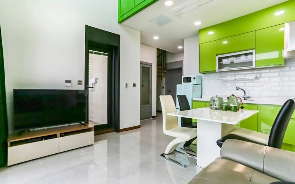 Jeju J Leblanc Pension