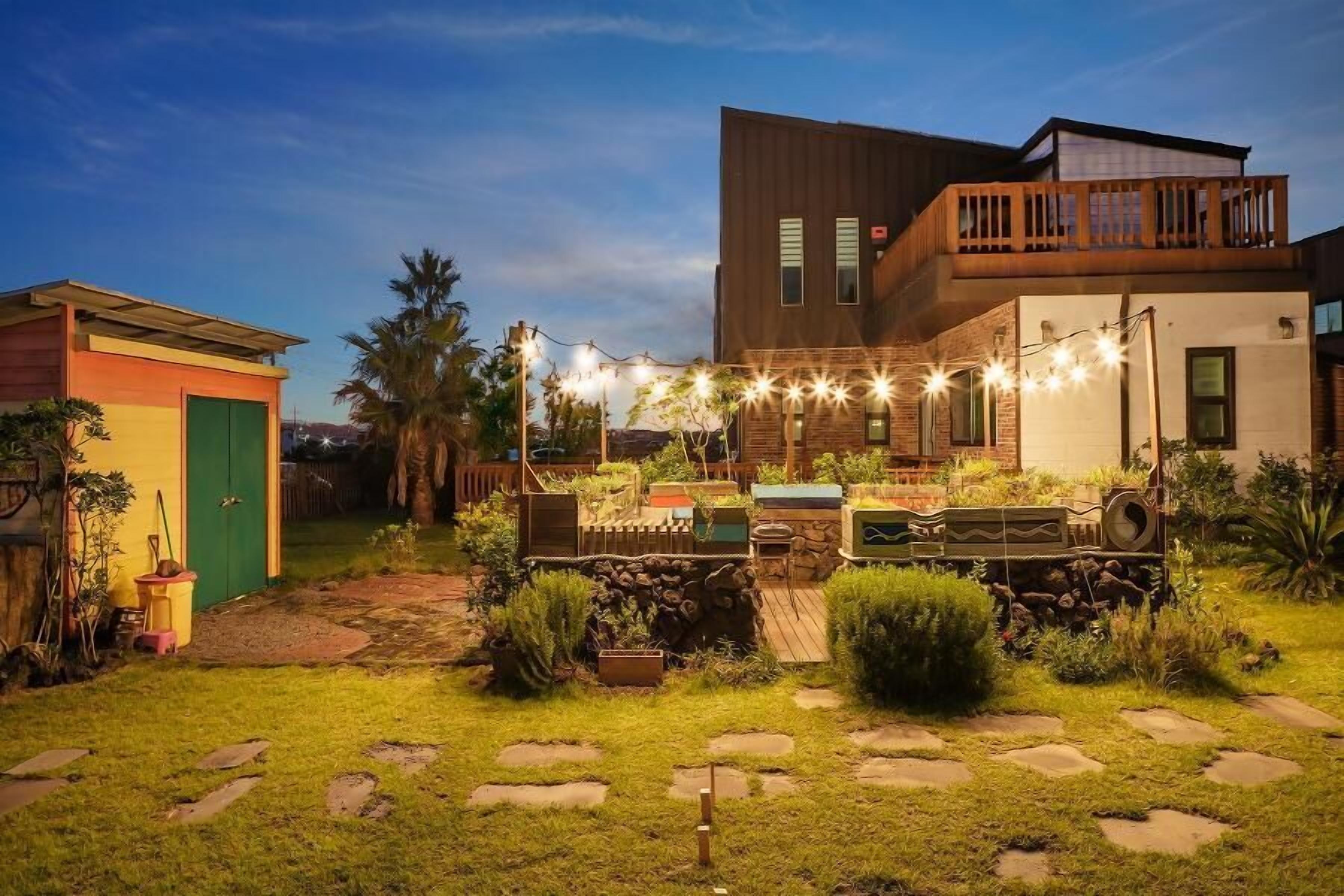 Jeju Jongdalrifeelhouse