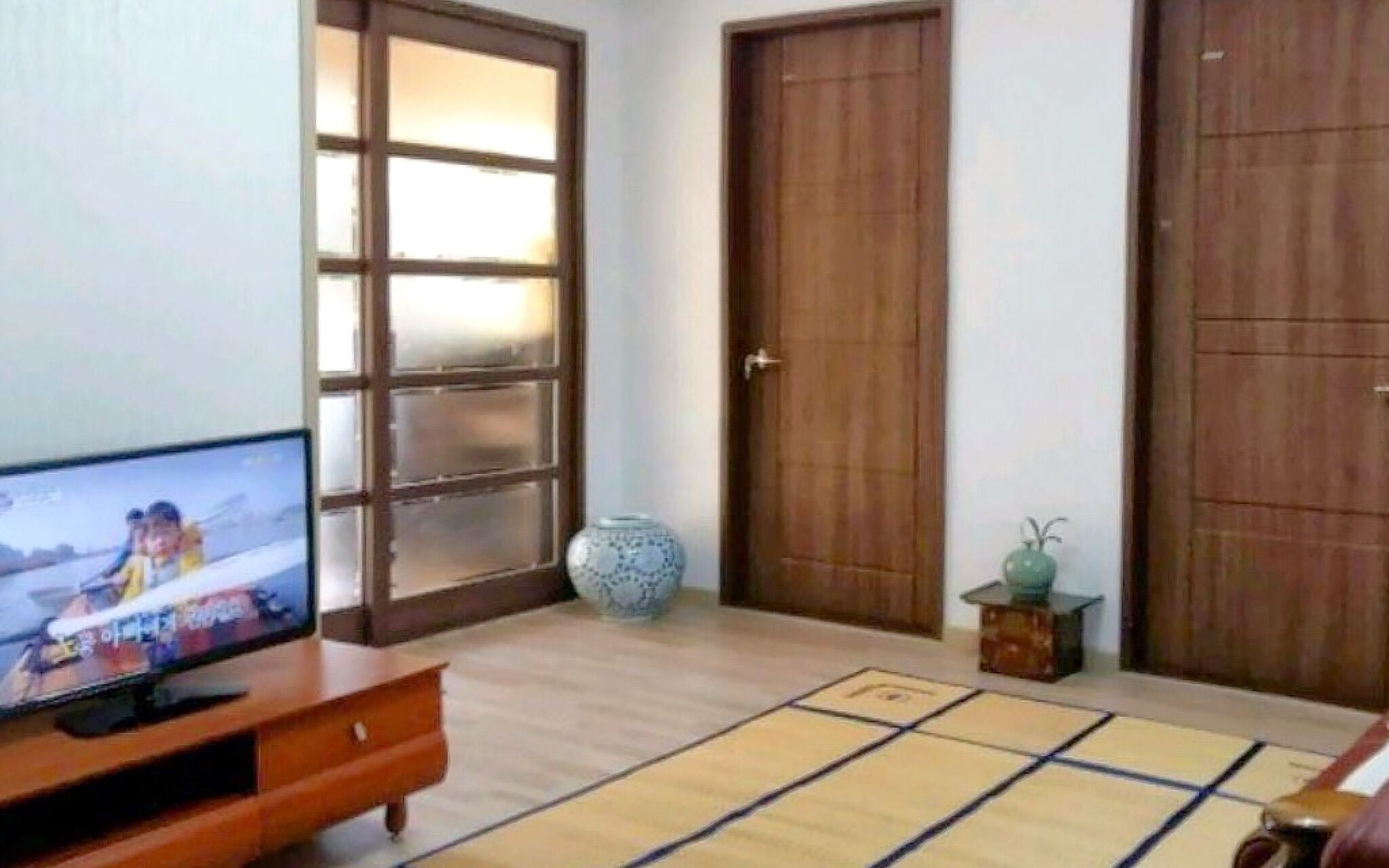 Jeju Maendorong Guest House