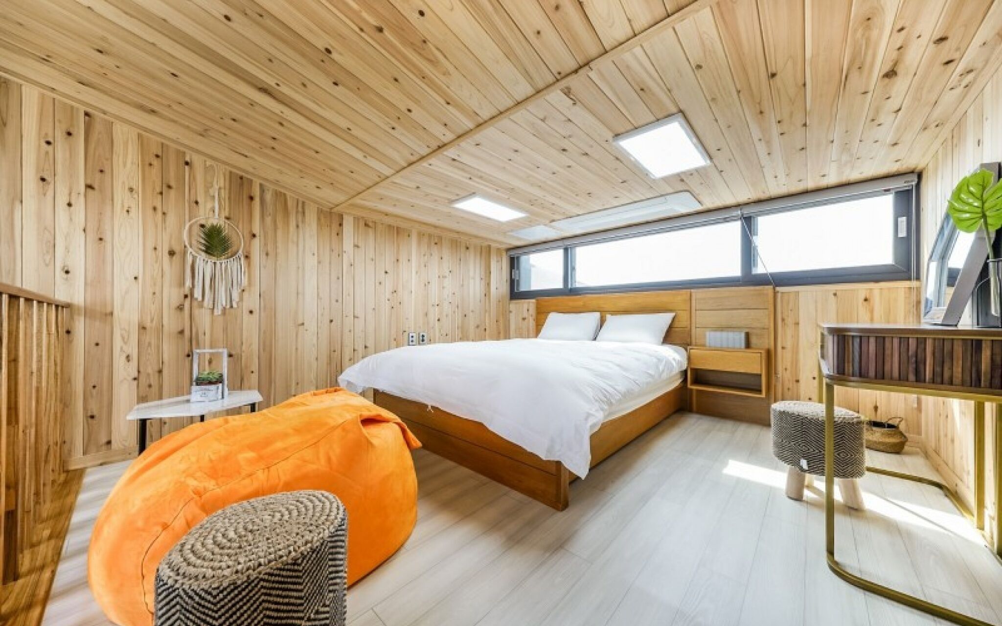 Jeju Mr Woljeong Haru