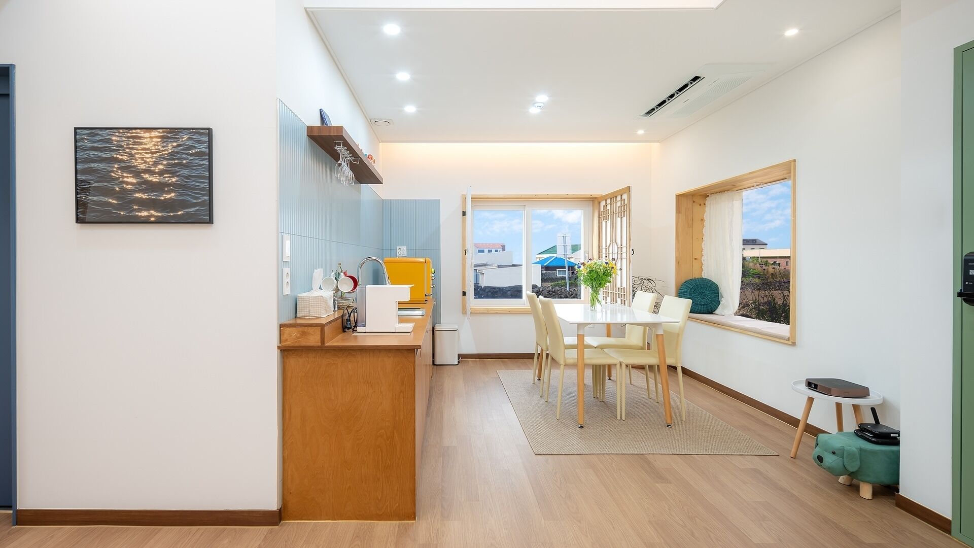 Jeju Nuecurry Pension