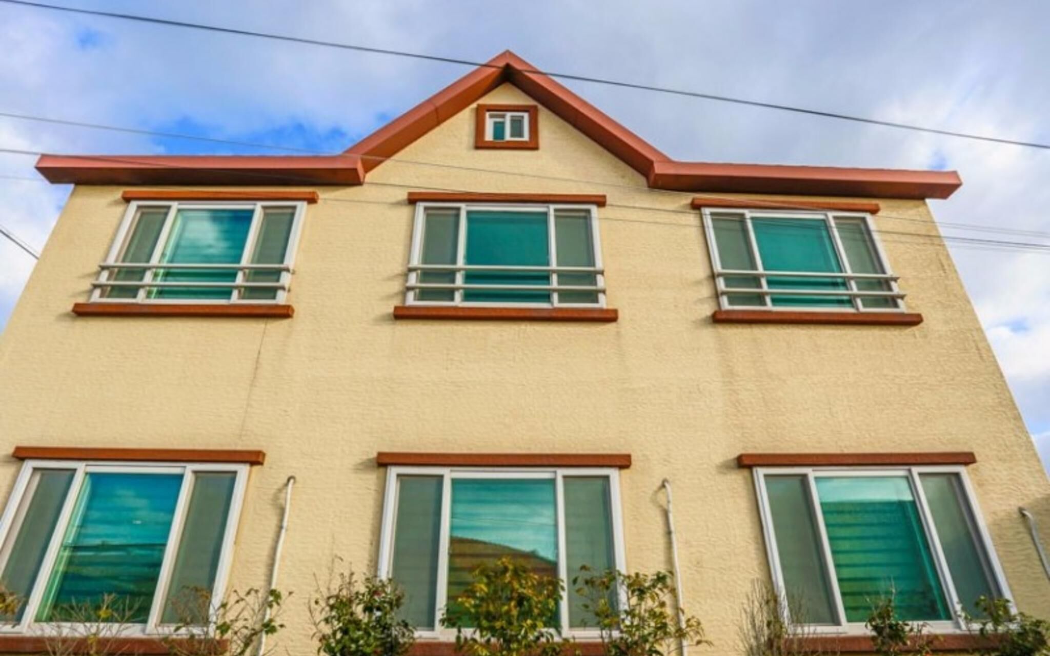 Jeju Rainbow House