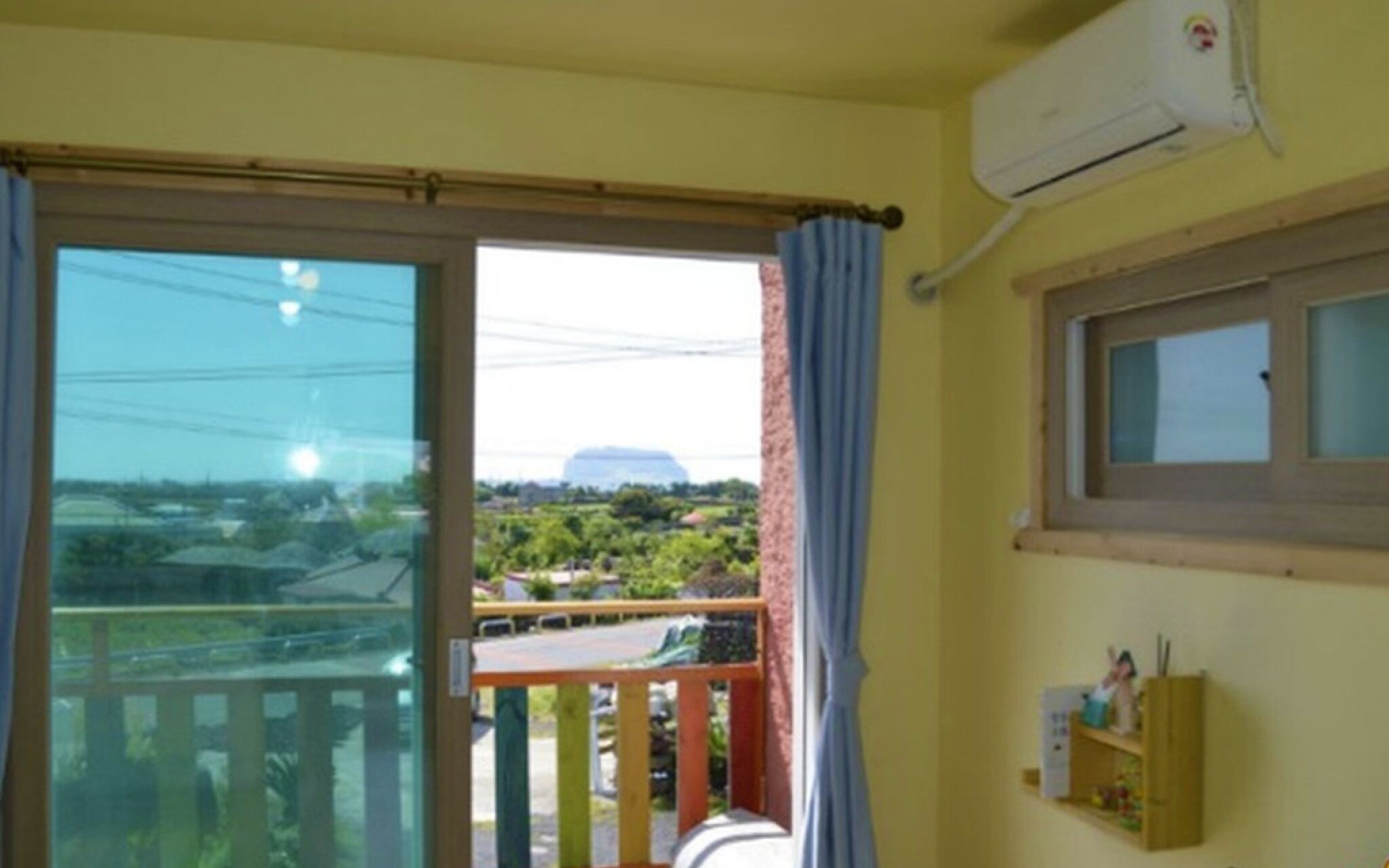 Jeju Rainbow Pension & Guest House