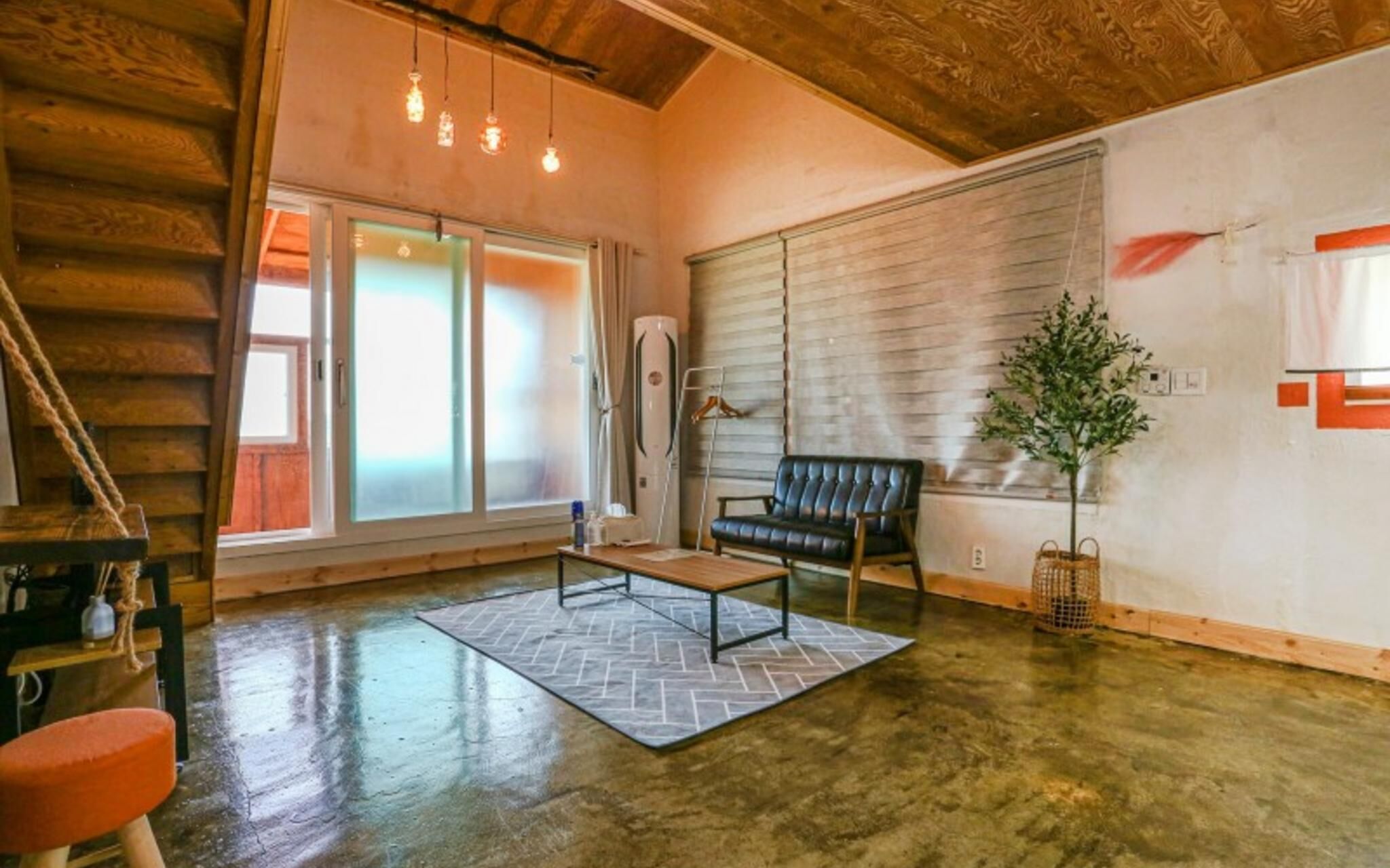Jeju Romantic Jeju Pension