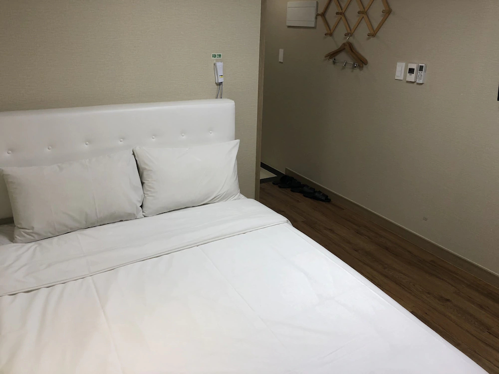 Jeju Skyhill Business Hotel